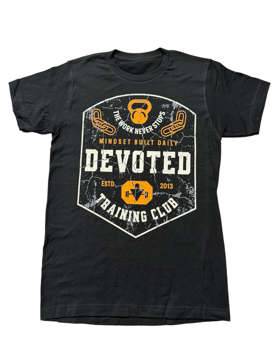 DMC Uniform 002 Training Club Tee in Iron charcoal, front view